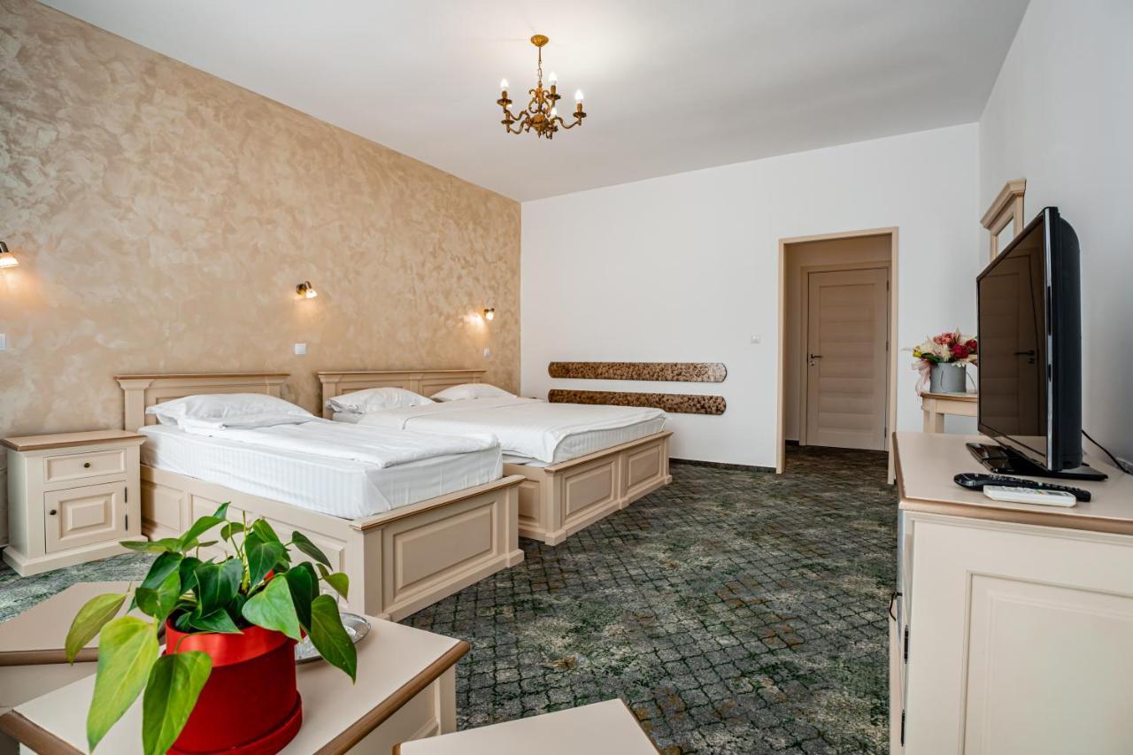 Hotel Rin Sibiu Exterior photo