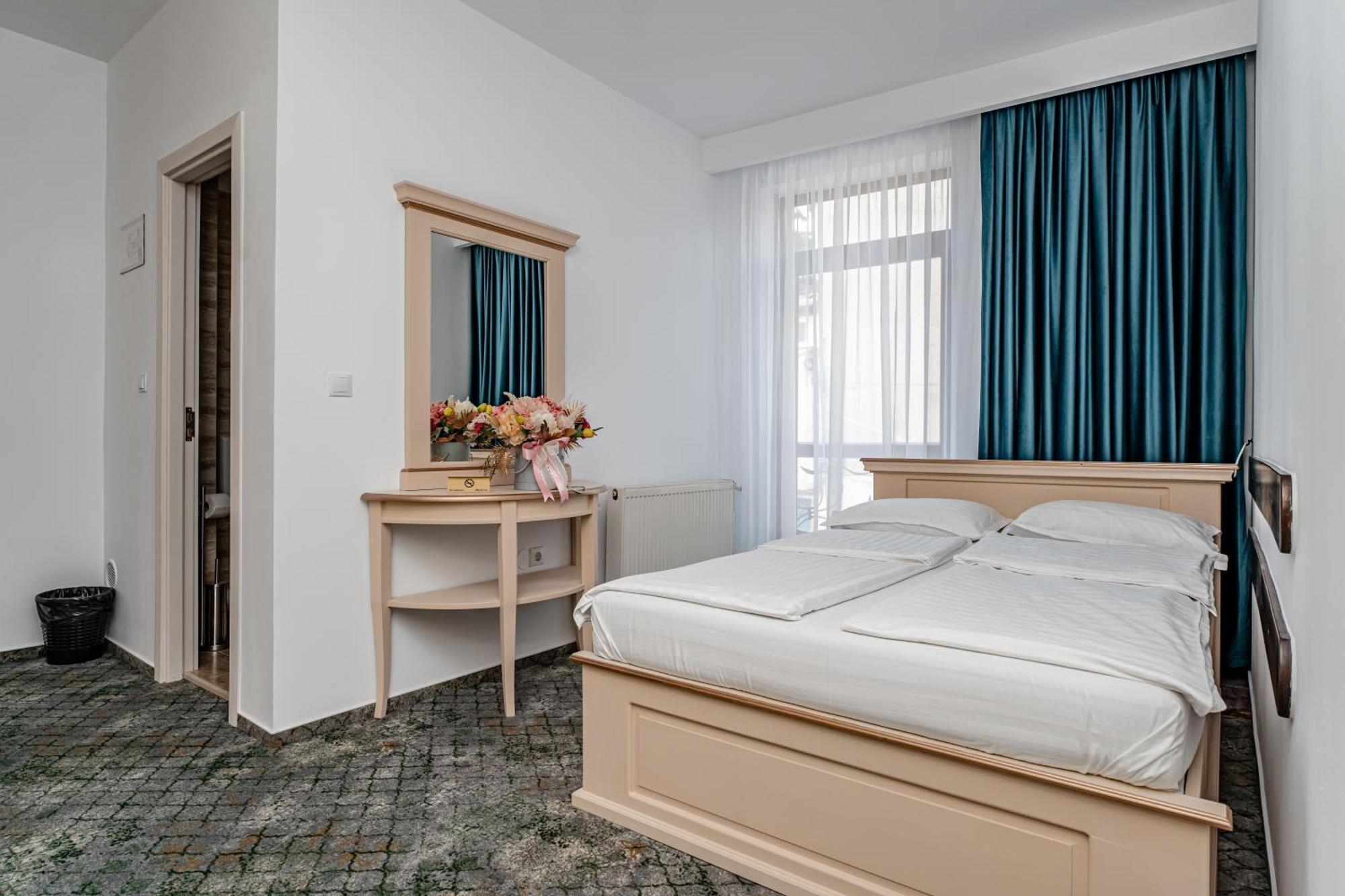Hotel Rin Sibiu Exterior photo